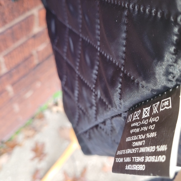 Quilted leather vest - Picture 9 of 10